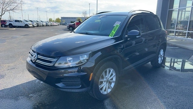 2017 Volkswagen Tiguan Limited 2.0T in Indianapolis, IN - Andy Mohr Automotive