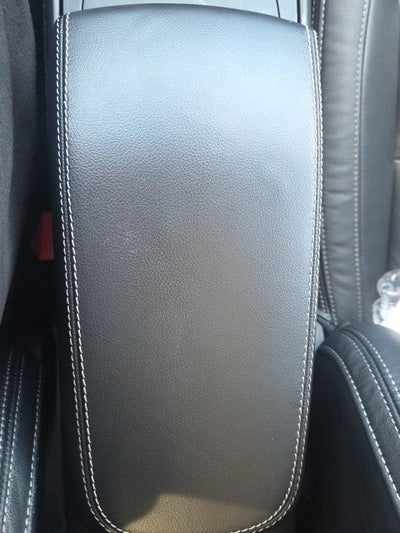 2023 Volvo XC40 B5 Plus Bright Theme