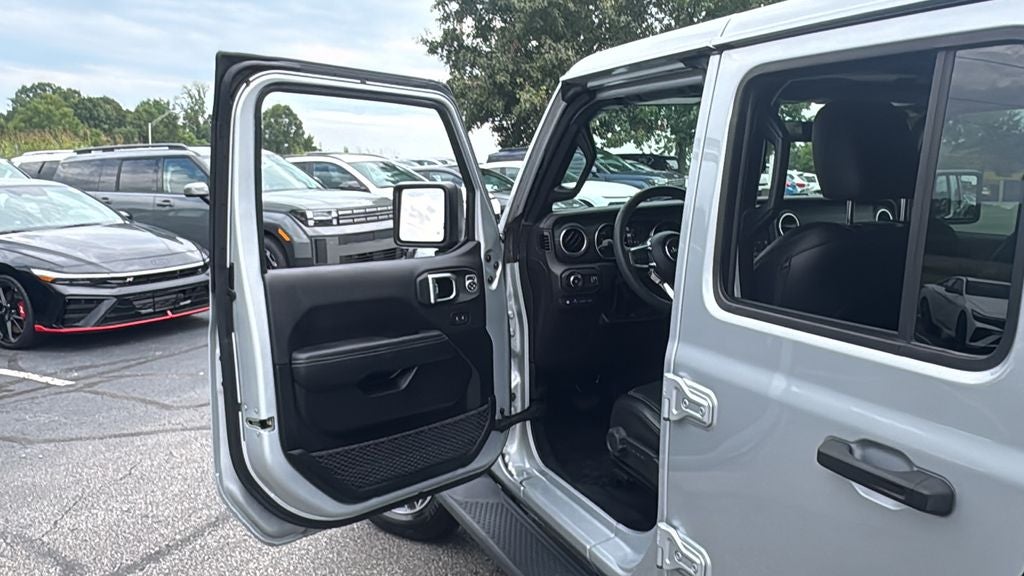 2023 Jeep Wrangler Sahara 4xe