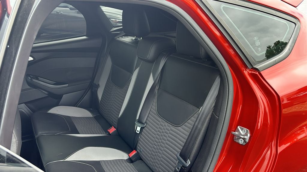 2018 Ford Focus ST