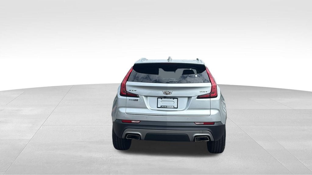 2021 Cadillac XT4 Premium Luxury
