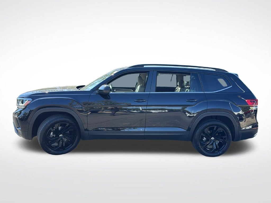 2022 Volkswagen Atlas 3.6L V6 SE w/Technology