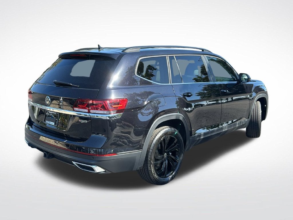 2022 Volkswagen Atlas 3.6L V6 SE w/Technology