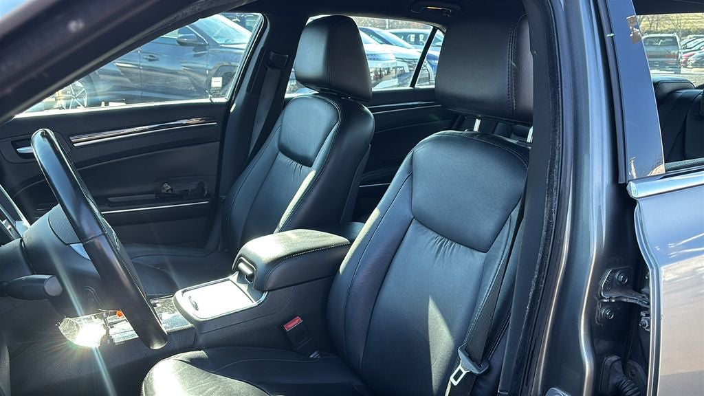 2011 Chrysler 300 Limited