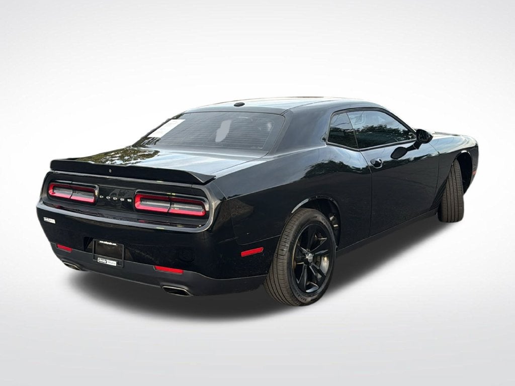 2018 Dodge Challenger SXT