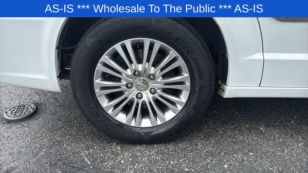 2014 Chrysler Town & Country Touring-L