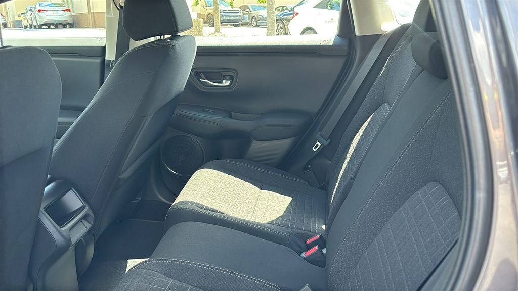 2025 Honda HR-V LX