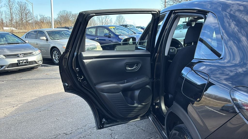 2023 Honda HR-V LX