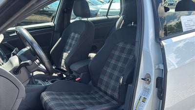 2016 Volkswagen Golf GTI S