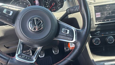 2016 Volkswagen Golf GTI S