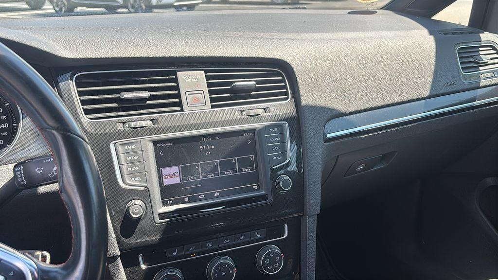 2016 Volkswagen Golf GTI S