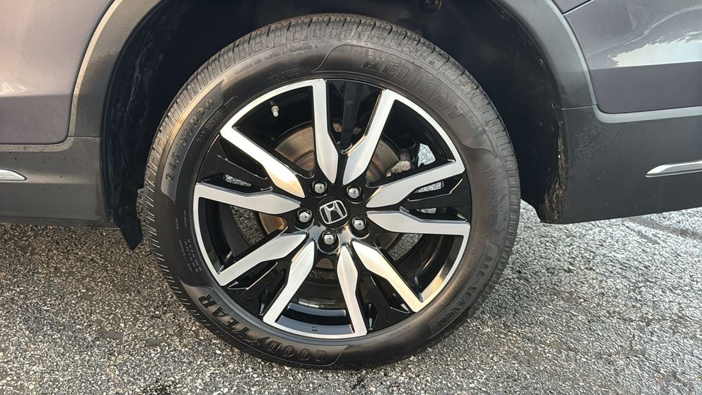 2022 Honda Pilot Touring 7 Passenger