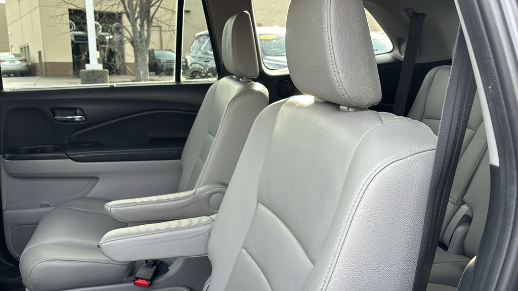 2019 Honda Pilot Touring 7 Passenger