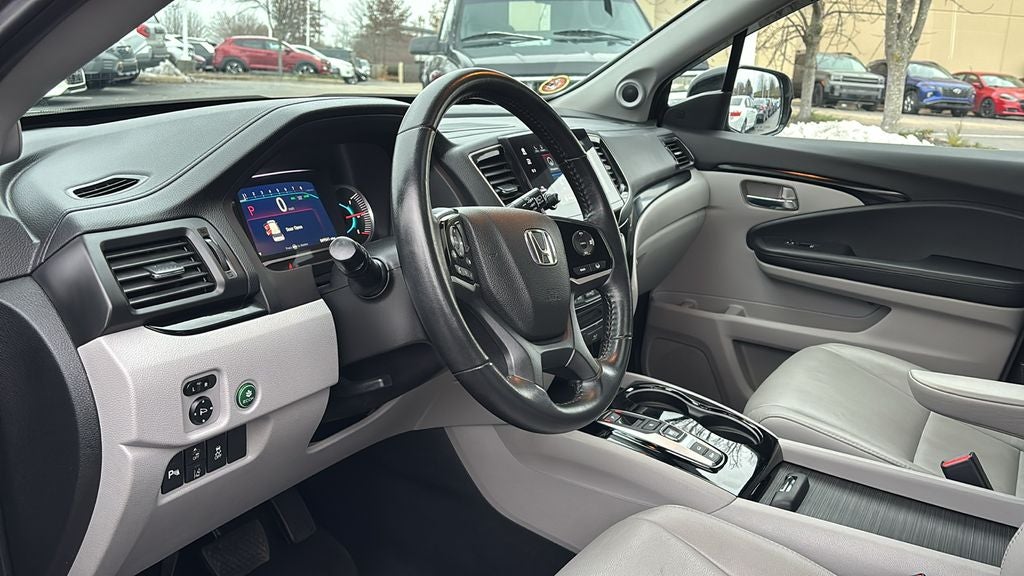 2021 Honda Pilot Touring 7 Passenger