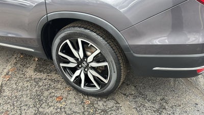 2021 Honda Pilot Touring 7 Passenger