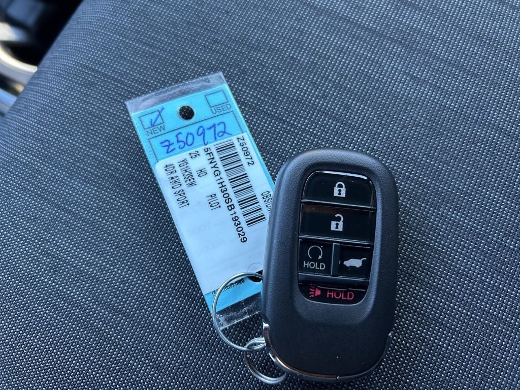 2025 Honda Pilot Sport