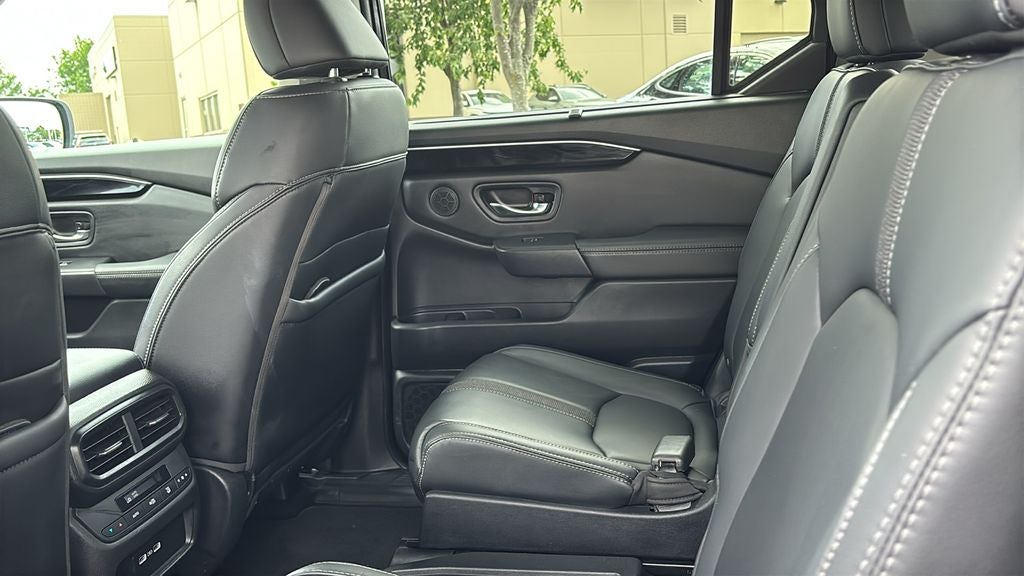 2023 Honda Pilot EX-L 7 Passenger