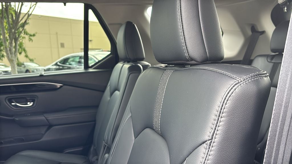 2023 Honda Pilot EX-L 7 Passenger
