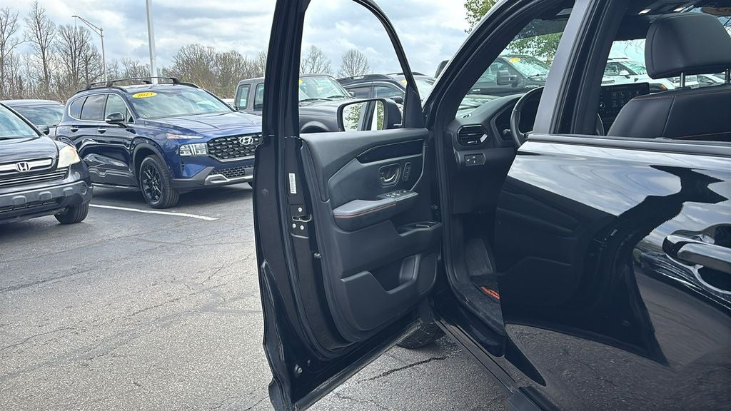 2023 Honda Pilot TrailSport