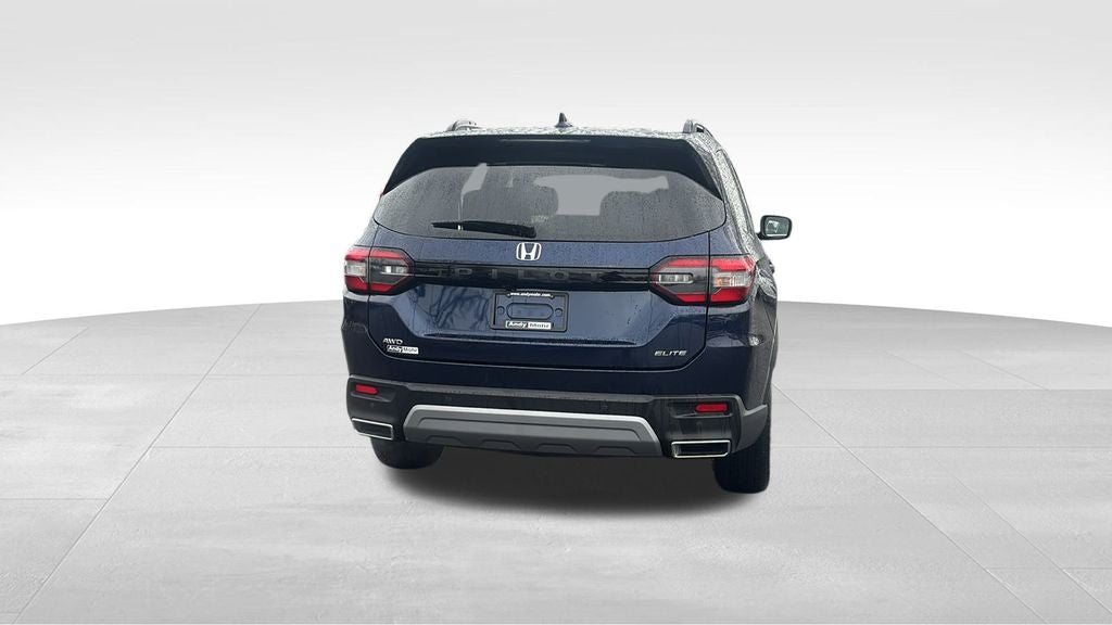 2023 Honda Pilot Elite