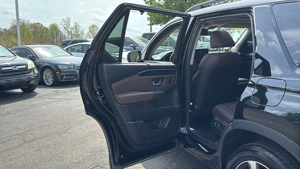 2025 Honda Pilot Elite