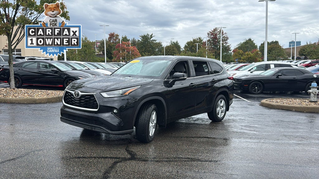 2022 Toyota Highlander LE
