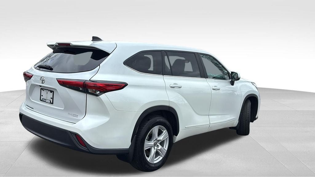 2023 Toyota Highlander L