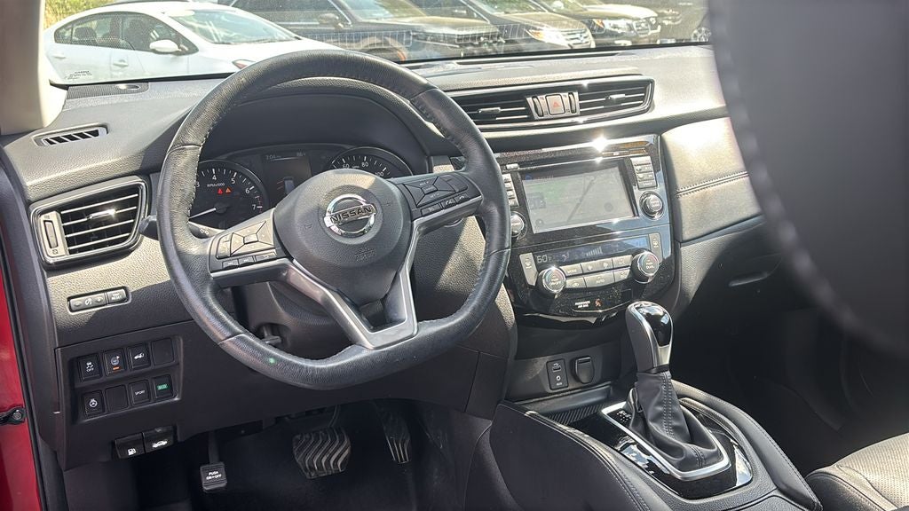 2017 Nissan Rogue SL