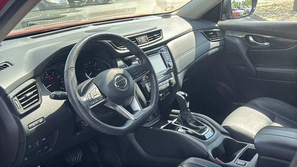 2017 Nissan Rogue SL