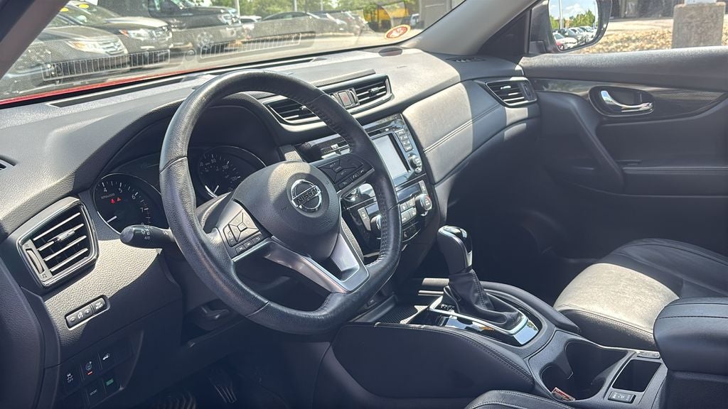 2017 Nissan Rogue SL