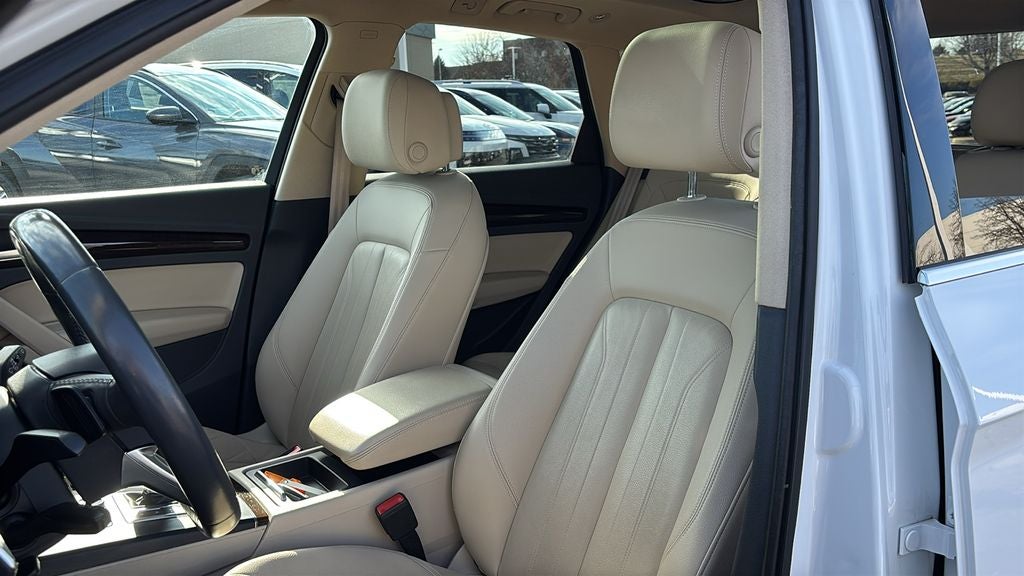 2018 Audi Q5 2.0T Premium Plus quattro