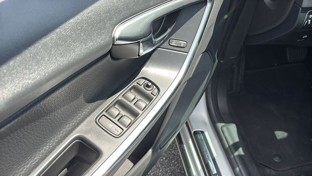 2014 Volvo S60 T5 Premier