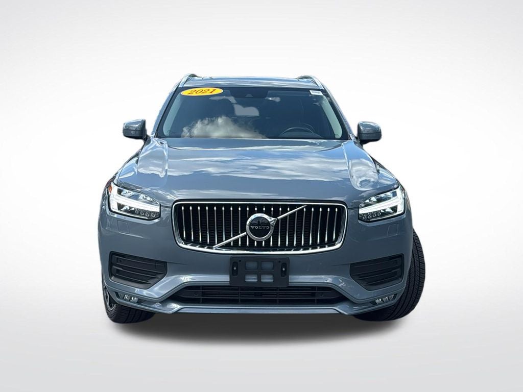 2021 Volvo XC90 T6 Momentum