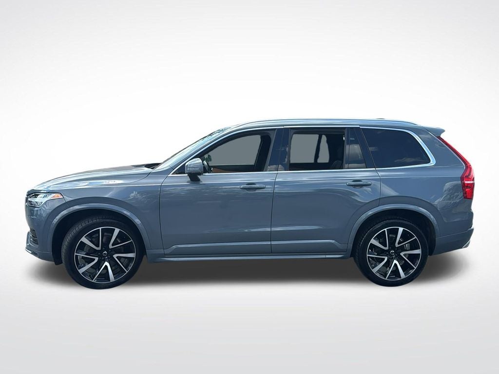 2021 Volvo XC90 T6 Momentum