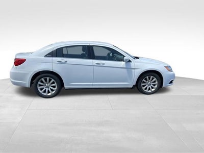2013 Chrysler 200 Touring