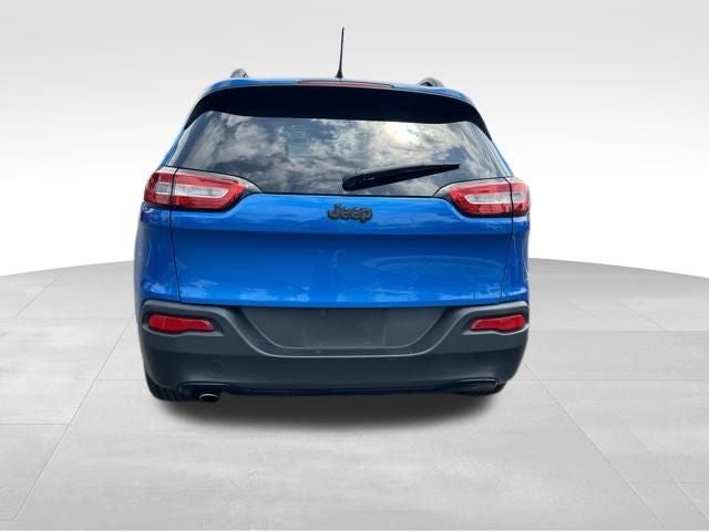 2017 Jeep Cherokee Sport