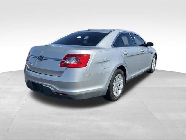 2011 Ford Taurus SE
