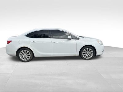 2013 Buick Verano Base