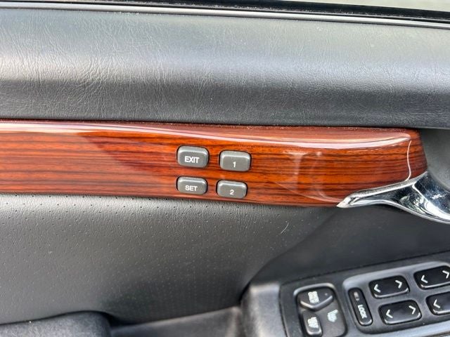 2000 Cadillac DeVille DTS