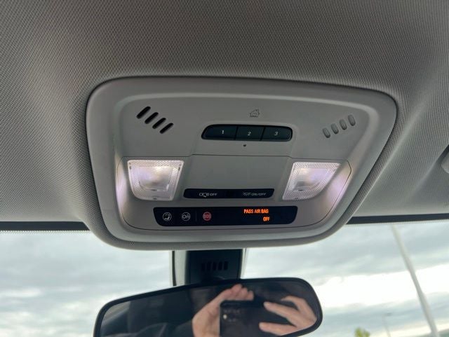 2018 Chevrolet Traverse LT Cloth w/1LT