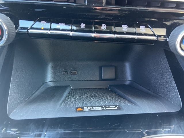 2025 Chevrolet Traverse LT 2LT