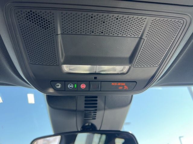 2025 Chevrolet Traverse LT 2LT