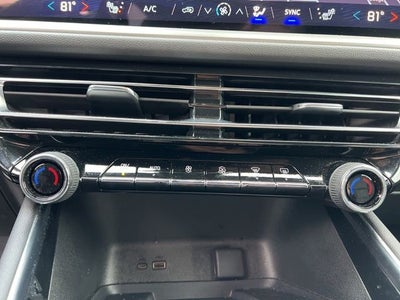 2025 Chevrolet Traverse LT 2LT