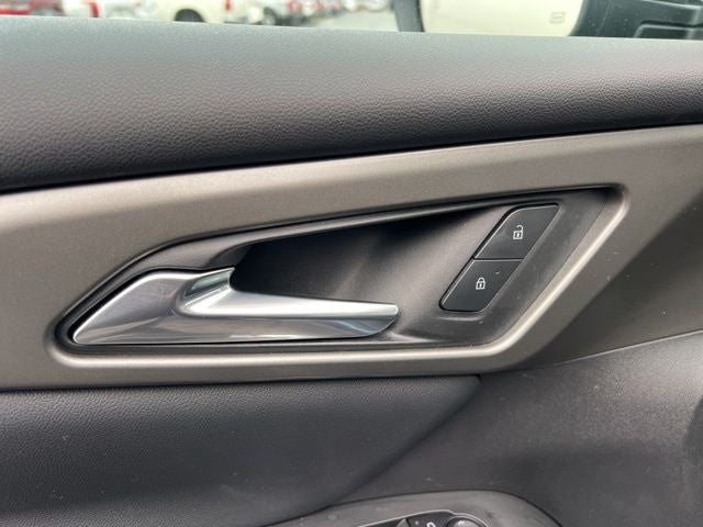 2025 Chevrolet Traverse LT 2LT