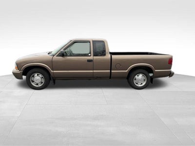 2002 GMC Sonoma SLS 123 WB