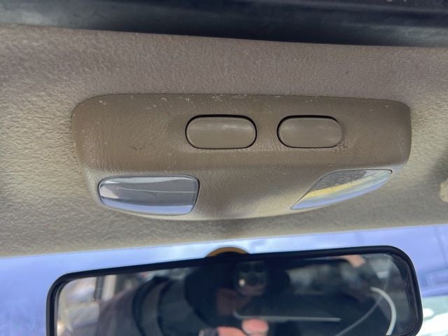 2001 Nissan Frontier SE V6