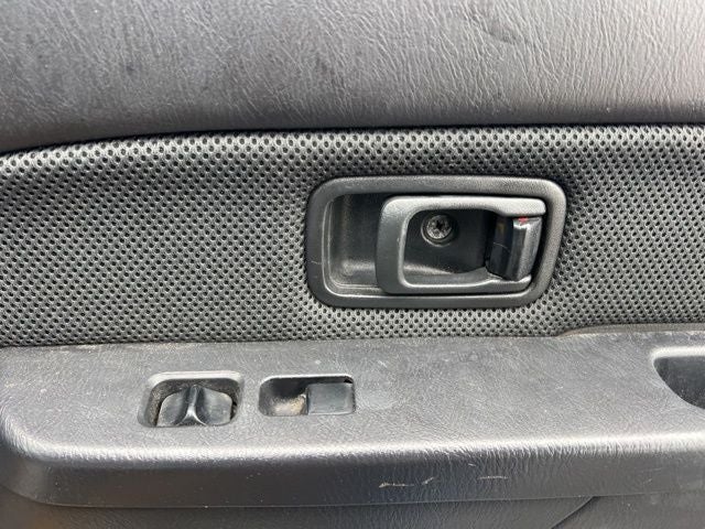 2001 Nissan Frontier SE V6