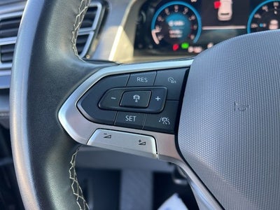 2024 Volkswagen Atlas Cross Sport 2.0T SE w/Technology