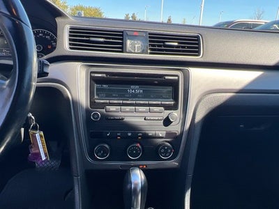 2015 Volkswagen Passat 1.8T Wolfsburg Edition