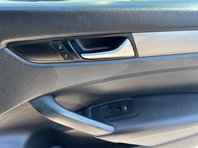 2015 Volkswagen Passat 1.8T Wolfsburg Edition